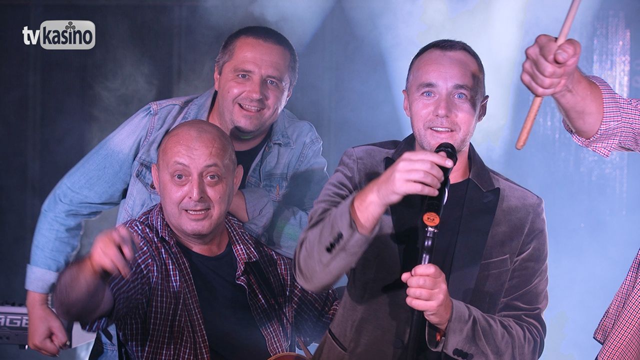 Hudební šlágry z TV Kasino Stream